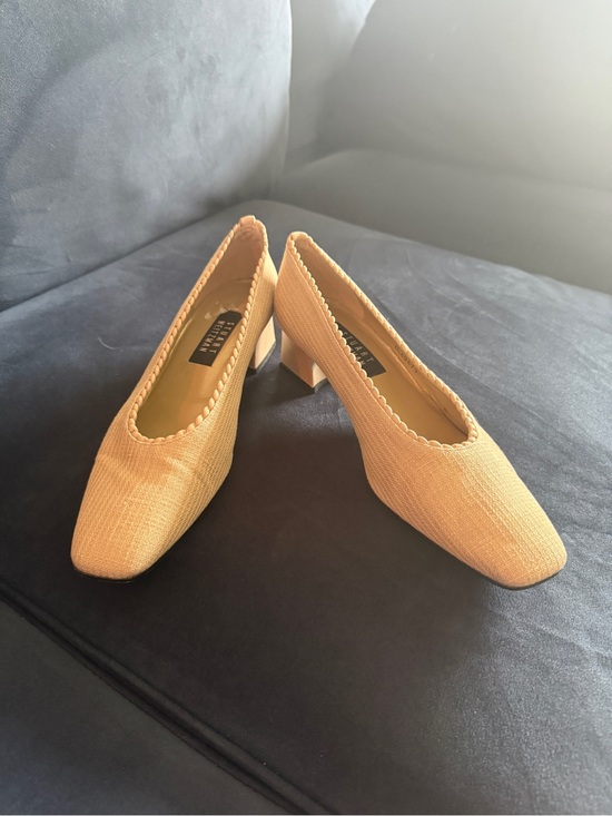 Stuart Weitzman Shoes - Stuart Weitzman size 10 beige pumps. These fit regular to narrow feet.